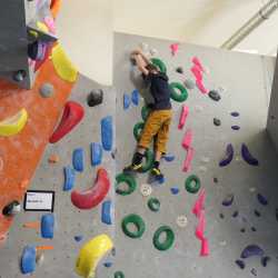 „Jugend trainiert für Olympia“ – Zinzendorfschulen beim Sportklettern erfolgreich vertreten „Jugend trainiert für Olympia“ – Zinzendorfschulen beim Sportklettern erfolgreich vertreten