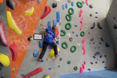 „Jugend trainiert für Olympia“ – Zinzendorfschulen beim Sportklettern erfolgreich vertreten „Jugend trainiert für Olympia“ – Zinzendorfschulen beim Sportklettern erfolgreich vertreten