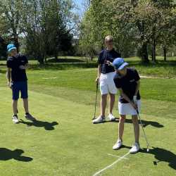 Jugend trainiert: Golfer der Wettkampfklasse III sind im Landesfinale Jugend trainiert: Golfer der Wettkampfklasse III sind im Landesfinale