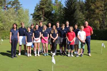 Jugend trainiert: Golfer der Wettkampfklasse III sind im Landesfinale Jugend trainiert: Golfer der Wettkampfklasse III sind im Landesfinale