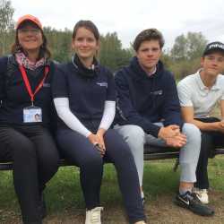 Jugend trainiert: Golfer im Bundesfinale auf Platz 10 Jugend trainiert: Golfer im Bundesfinale auf Platz 10