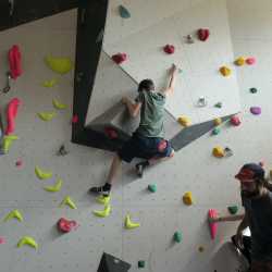 Kletterer erfolgreich beim Boulder-Cup der Internate Kletterer erfolgreich beim Boulder-Cup der Internate