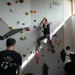 Kletterer erfolgreich beim Boulder-Cup der Internate Kletterer erfolgreich beim Boulder-Cup der Internate