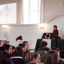 Licht, Hoffnung und Zuversicht – Weihnachtsgottesdienste zum Abschluss des Jahres Licht, Hoffnung und Zuversicht – Weihnachtsgottesdienste zum Abschluss des Jahres