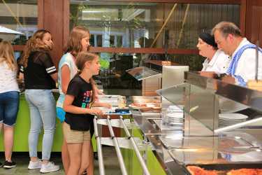 Mensa neu gestaltet Mensa neu gestaltet