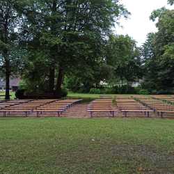 Mini-Abschlussgottesdienst über die Sprechanlage Mini-Abschlussgottesdienst über die Sprechanlage
