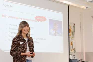 Mit guten Tipps zur richtigen Berufswahl: Berufsberaterin an der Berufsfachschule Mit guten Tipps zur richtigen Berufswahl: Berufsberaterin an der Berufsfachschule