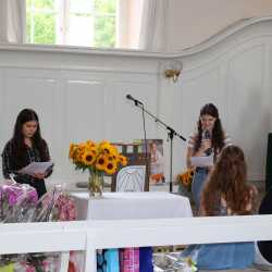 Mit viel Mut die Segel gesetzt – 41 Absolventen der beruflichen Gymnasien bestehen ihr Abitur Mit viel Mut die Segel gesetzt – 41 Absolventen der beruflichen Gymnasien bestehen ihr Abitur