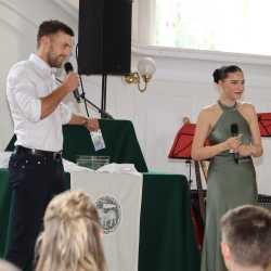 Mittlere Reife: Etappenziel auf dem Weg in die Zukunft Mittlere Reife: Etappenziel auf dem Weg in die Zukunft