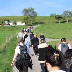 „Möge die Straße uns zusammenführen…“ „Möge die Straße uns zusammenführen…“