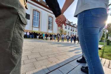 „Möge die Straße uns zusammenführen…“ „Möge die Straße uns zusammenführen…“