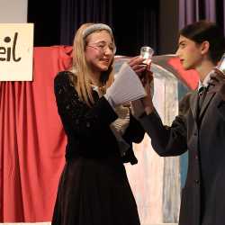 „Mord im Orient-Express“ – Spannung, Talent und Leidenschaft auf der Bühne „Mord im Orient-Express“ – Spannung, Talent und Leidenschaft auf der Bühne