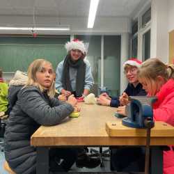 Musikalisch-Künstlerischer Adventsnachmittag Musikalisch-Künstlerischer Adventsnachmittag