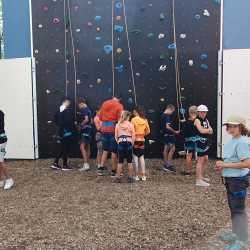 Projekttage bieten bunte Vielfalt beim „Markt der Möglichkeiten“ Projekttage bieten bunte Vielfalt beim „Markt der Möglichkeiten“