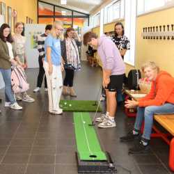 Projekttage münden in kunterbuntem Schulfest Projekttage münden in kunterbuntem Schulfest