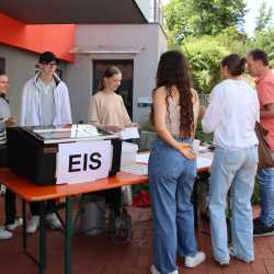 Projekttage münden in kunterbuntem Schulfest Projekttage münden in kunterbuntem Schulfest