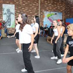 Projekttage münden in kunterbuntem Schulfest Projekttage münden in kunterbuntem Schulfest