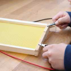 Realschüler lernen bei fachübergreifendem Projekt alles über Wachs Realschüler lernen bei fachübergreifendem Projekt alles über Wachs