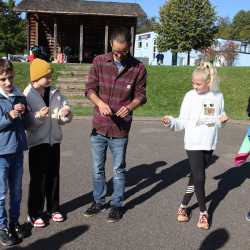 Resilienztraining mit dem Schulsozialarbeiter Resilienztraining mit dem Schulsozialarbeiter