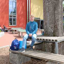 Schulzeit ein Jahr länger genießen Schulzeit ein Jahr länger genießen