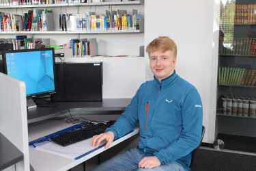 Schulzeit ein Jahr länger genießen Schulzeit ein Jahr länger genießen