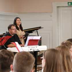 Sechs Einser-Abis an den Zinzendorfgymnasien Sechs Einser-Abis an den Zinzendorfgymnasien