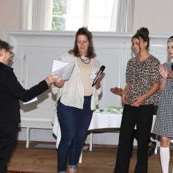 Sechs Einser-Abis an den Zinzendorfgymnasien Sechs Einser-Abis an den Zinzendorfgymnasien