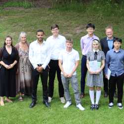 Sechs Einser-Abis an den Zinzendorfgymnasien Sechs Einser-Abis an den Zinzendorfgymnasien