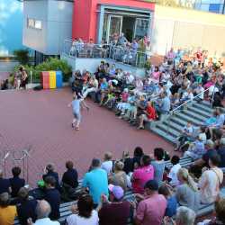 Serenade an lauem Sommerabend Serenade an lauem Sommerabend