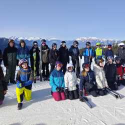 Siebtklässler des Gymnasiums im Skischullandheim Siebtklässler des Gymnasiums im Skischullandheim