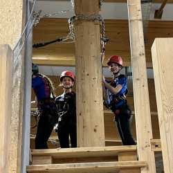 Siebtklässler haben Spaß im Schnee Siebtklässler haben Spaß im Schnee