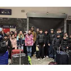 Ski-Spaß pur: Klasse 7ra gewinnt unvergessliche Winterwoche! Ski-Spaß pur: Klasse 7ra gewinnt unvergessliche Winterwoche!