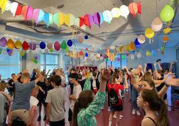 SMV organisiert ausgelassene Unterstufenparty SMV organisiert ausgelassene Unterstufenparty