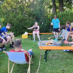 Sommerabend am Feuer – ein voller Erfolg! Sommerabend am Feuer – ein voller Erfolg!