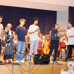 Sommerserenade mit Überraschung Sommerserenade mit Überraschung