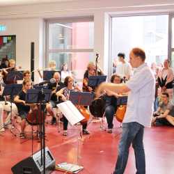 Sommerserenade verbreitet trotz launischem Wetter Sommerlaune Sommerserenade verbreitet trotz launischem Wetter Sommerlaune