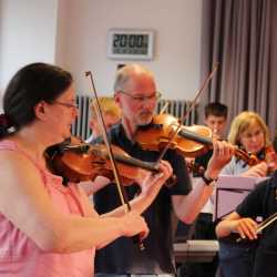 Sommerserenade verbreitet trotz launischem Wetter Sommerlaune Sommerserenade verbreitet trotz launischem Wetter Sommerlaune