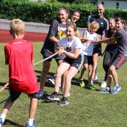 Sportfest der Klassen 5-8 bei schönstem Wetter Sportfest der Klassen 5-8 bei schönstem Wetter