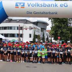 Stadtlauf Villingen: Fünf Zinzendorf-Sportler*innen schaffen jeweils 12 Runden Stadtlauf Villingen: Fünf Zinzendorf-Sportler*innen schaffen jeweils 12 Runden