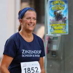 Stadtlauf Villingen: Fünf Zinzendorf-Sportler*innen schaffen jeweils 12 Runden Stadtlauf Villingen: Fünf Zinzendorf-Sportler*innen schaffen jeweils 12 Runden
