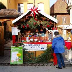 Stand auf dem Weihnachtsmarkt bringt viele Spenden