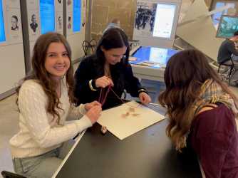 SWG 2 besucht Stauffenberg-Erinnerungsstätte und „Hotel Silber“ in Stuttgart SWG 2 besucht Stauffenberg-Erinnerungsstätte und „Hotel Silber“ in Stuttgart