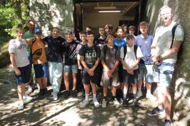 Technik hautnah erleben – Exkursion der 8Ra/b zur Firma EGT Technik hautnah erleben – Exkursion der 8Ra/b zur Firma EGT