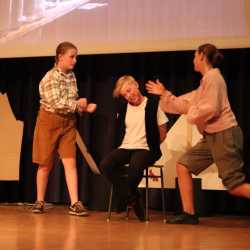 Tolle Bühnenpräsenz und viel Spaß am Spiel bei Tolle Bühnenpräsenz und viel Spaß am Spiel bei