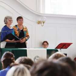 Türen öffnen sich für Abiturientinnen und Abiturienten - viele Preise und Einser-Abis Türen öffnen sich für Abiturientinnen und Abiturienten - viele Preise und Einser-Abis