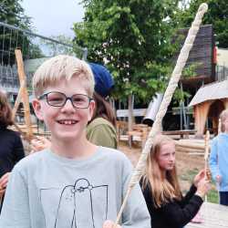 Unvergessliche Abenteuer am Hohenstaufen – Die Klassenfahrt der 6a, 6b und 6c Unvergessliche Abenteuer am Hohenstaufen – Die Klassenfahrt der 6a, 6b und 6c