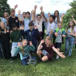 Unvergessliche Abenteuer am Hohenstaufen – Die Klassenfahrt der 6a, 6b und 6c Unvergessliche Abenteuer am Hohenstaufen – Die Klassenfahrt der 6a, 6b und 6c