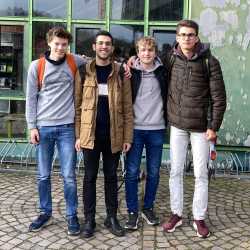 Vierter und zehnter Platz beim Tag der Mathematik für zwei von drei Zinzendorf-Teams Vierter und zehnter Platz beim Tag der Mathematik für zwei von drei Zinzendorf-Teams