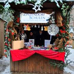 Waffeln der Renner auf dem Weihnachtsmarkt Waffeln der Renner auf dem Weihnachtsmarkt