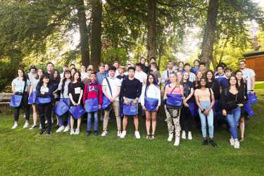 Willkommens-Geschenk für die Internatsschüler Willkommens-Geschenk für die Internatsschüler